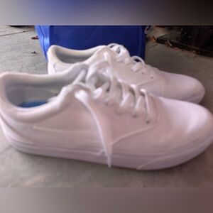 Like new, Classics Nike Canvas Sneakers